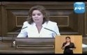 La vicepresidenta rechazando la reforma laboral...