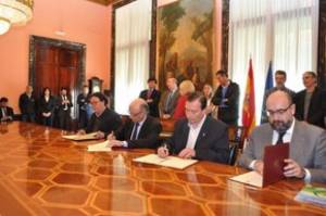 CCOO acuerda con el Gobierno la reducción de la precariedad en el empleo público