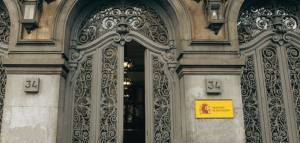 Modificación del Real Decreto 1364/2010 de Concurso de Traslados y contabilización del tiempo de servicios como docente interina/o y en prácticas
