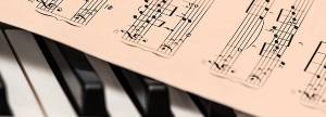 Bolsa de empleo CyL. Catedráticos de música y artes escénicas. Repertorio con piano para voz. Listado definitivo de baremación. Corrección de errores