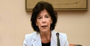 La Plataforma Estatal por la Escuela Pública pide una reunión con Isabel Celaá para valorar el cumplimiento de los compromisos adquiridos por su partido con la educación