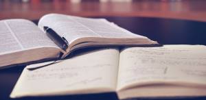 Universidad. Ayudas al estudio de idiomas. Requerimiento de subsanaciones. Convocatoria curso 2023/24