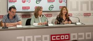 CCOO, UGT y CSIF se movilizarán, con huelga general incluida, si la Junta no cumple el acuerdo de las 35 horas semanales