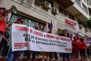 CCOO y UGT convocan una concentración en Valladolid de delegados y delegadas de centros de atención a personas con discapacidad y de centros especiales de empleo