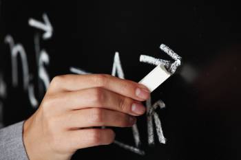 Se constituye la Comisión Mixta de plazas de gratuidad en León según lo establecido en el Convenio de Enseñanza Concertada